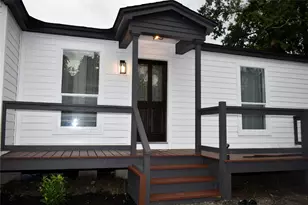 9401 Heatherside St, Houston, TX 77016 - Photo 1