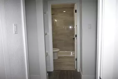 9401 Heatherside Street, Houston, TX 77016 - Photo 19