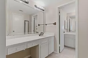 144 April Point Dr S, Conroe, TX 77356 - Photo 17
