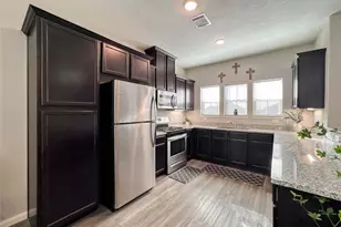 698 Rd 5107, Cleveland, TX 77327 - Photo 5