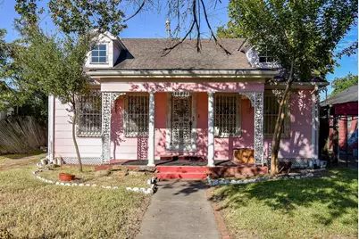 2827 Robertson Street, Houston, TX 77009 - Photo 1