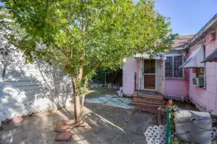 2827 Robertson St, Houston, TX 77009 - Photo 21