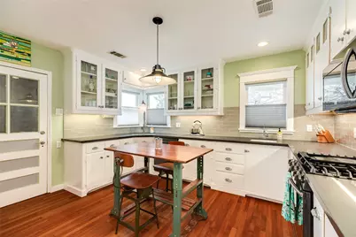 4701 Alamo Drive, Galveston, TX 77551 - Photo 13