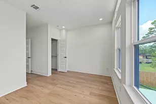 5109 Higgins St, Houston, TX 77033 - Photo 7