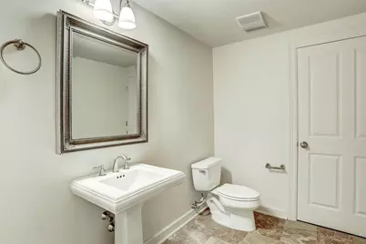 914 Main Street #1402, Houston, TX 77002 - Photo 11