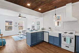 1812 20th St, Galveston, TX 77550 - Photo 13