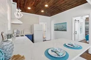 1812 20th St, Galveston, TX 77550 - Photo 19