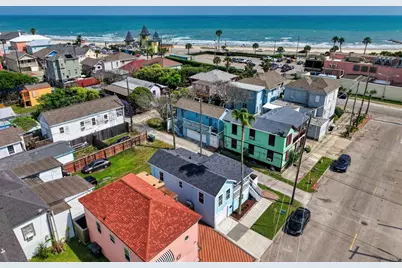 1812 20th Street, Galveston, TX 77550 - Photo 41