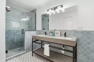 1812 20th St, Galveston, TX 77550 - Photo 33