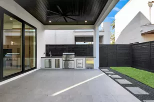 2232 Swift Blvd, Houston, TX 77030 - Photo 35