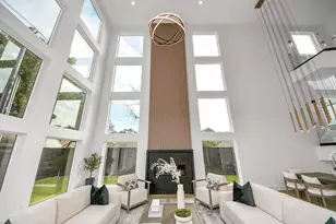 2232 Swift Blvd, Houston, TX 77030 - Photo 9