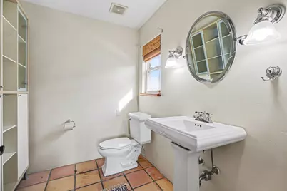 557 Pompano Street, Bayou Vista, TX 77563 - Photo 25