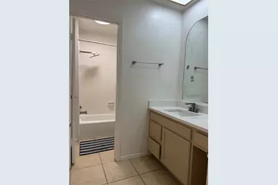 11810 Zarroll Drive, Houston, TX 77099 - Photo 9