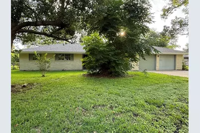 1704 Jones Street, Alvin, TX 77511 - Photo 1