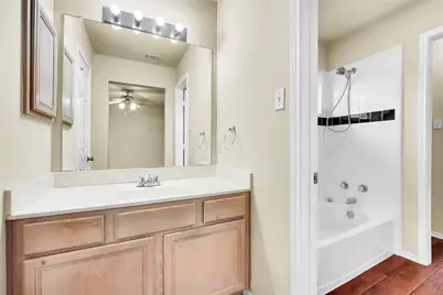 2754 Red Oak Drive, Grand Prairie, TX 75052 - Photo 39