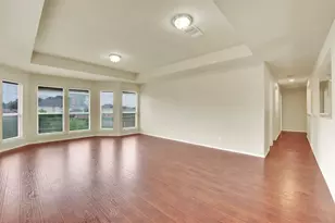 2754 Red Oak Dr, Grand Prairie, TX 75052 - Photo 29