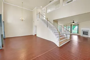 2754 Red Oak Dr, Grand Prairie, TX 75052 - Photo 5