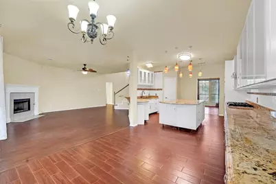 2754 Red Oak Drive, Grand Prairie, TX 75052 - Photo 13