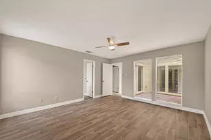 15915 Dunmoor Dr, Houston, TX 77059 - Photo 27