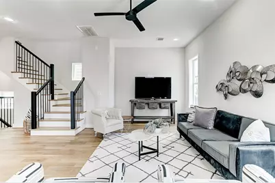 1115 15th 1/2 Street #A, Houston, TX 77008 - Photo 13