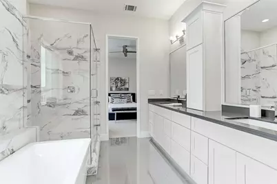 1115 15th 1/2 Street #A, Houston, TX 77008 - Photo 17