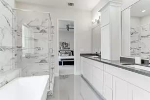 1115 15th 1/2 St, Houston, TX 77008 - Photo 17