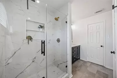 5115 Redemption Circle, Houston, TX 77018 - Photo 23