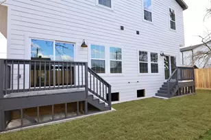 421 E 41st St, Houston, TX 77022 - Photo 7