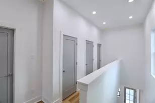 421 E 41st St, Houston, TX 77022 - Photo 23