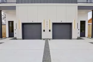 421 E 41st St, Houston, TX 77022 - Photo 5