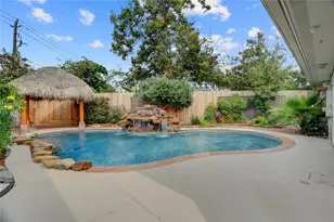 13134 Benford Dr, Houston, TX 77099 - Photo 23