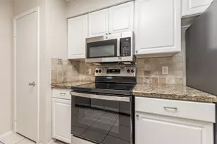1912 Avenue B, Katy, TX 77493 - Photo 13