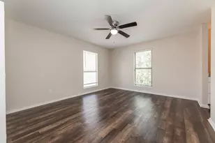 1912 Avenue B, Katy, TX 77493 - Photo 17