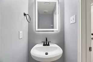 10902 Tobar Falls Cir, Houston, TX 77064 - Photo 13