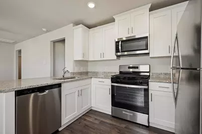 10410 Red Cardinal Drive, Cleveland, TX 77328 - Photo 9