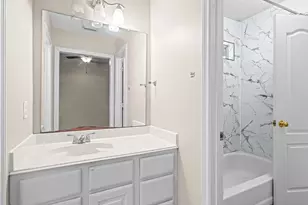 7803 Cadenza Ct, Houston, TX 77040 - Photo 33