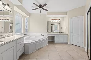 7803 Cadenza Ct, Houston, TX 77040 - Photo 15