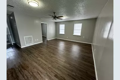 717 6th Street, San Leon, TX 77539 - Photo 5