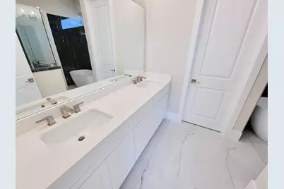 5613 Leonard Street, Houston, TX 77023 - Photo 37