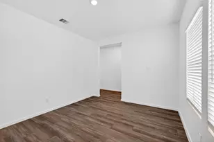 24807 Springbluff Vly Ct, Magnolia, TX 77355 - Photo 11