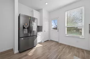7326 Madison Cmns Ln, Houston, TX 77075 - Photo 15