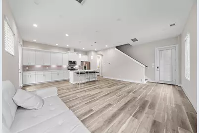 7510 Sandle Street, Houston, TX 77088 - Photo 9