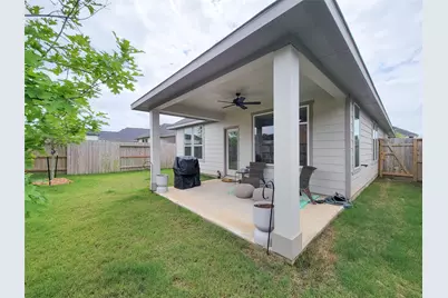 2818 Bluebonnet Ridge Drive, Conroe, TX 77304 - Photo 35
