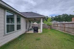 2818 Bluebonnet Ridge Dr, Conroe, TX 77304 - Photo 37