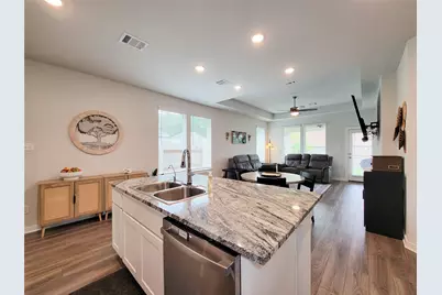 2818 Bluebonnet Ridge Drive, Conroe, TX 77304 - Photo 13