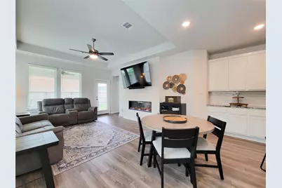 2818 Bluebonnet Ridge Drive, Conroe, TX 77304 - Photo 17
