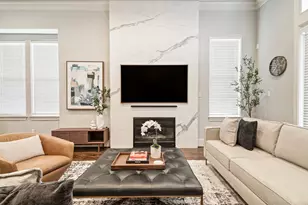 1847 Edwards St, Houston, TX 77007 - Photo 9