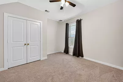 5018 Chestnut Orchard Drive, Houston, TX 77066 - Photo 13