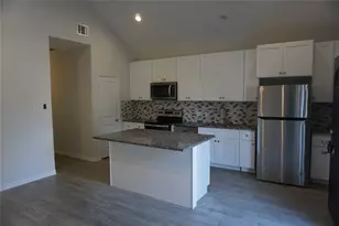 9773 Blackgum St, Willis, TX 77318 - Photo 5