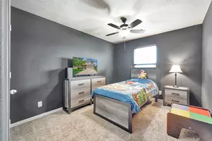 3012 Cambridge Meadows Ln, Dickinson, TX 77539 - Photo 27